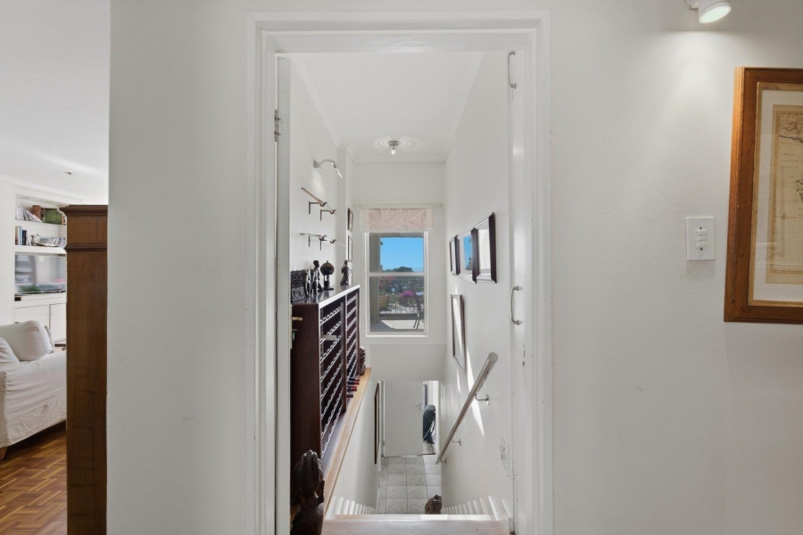 4 Bedroom Property for Sale in Camps Bay Western Cape